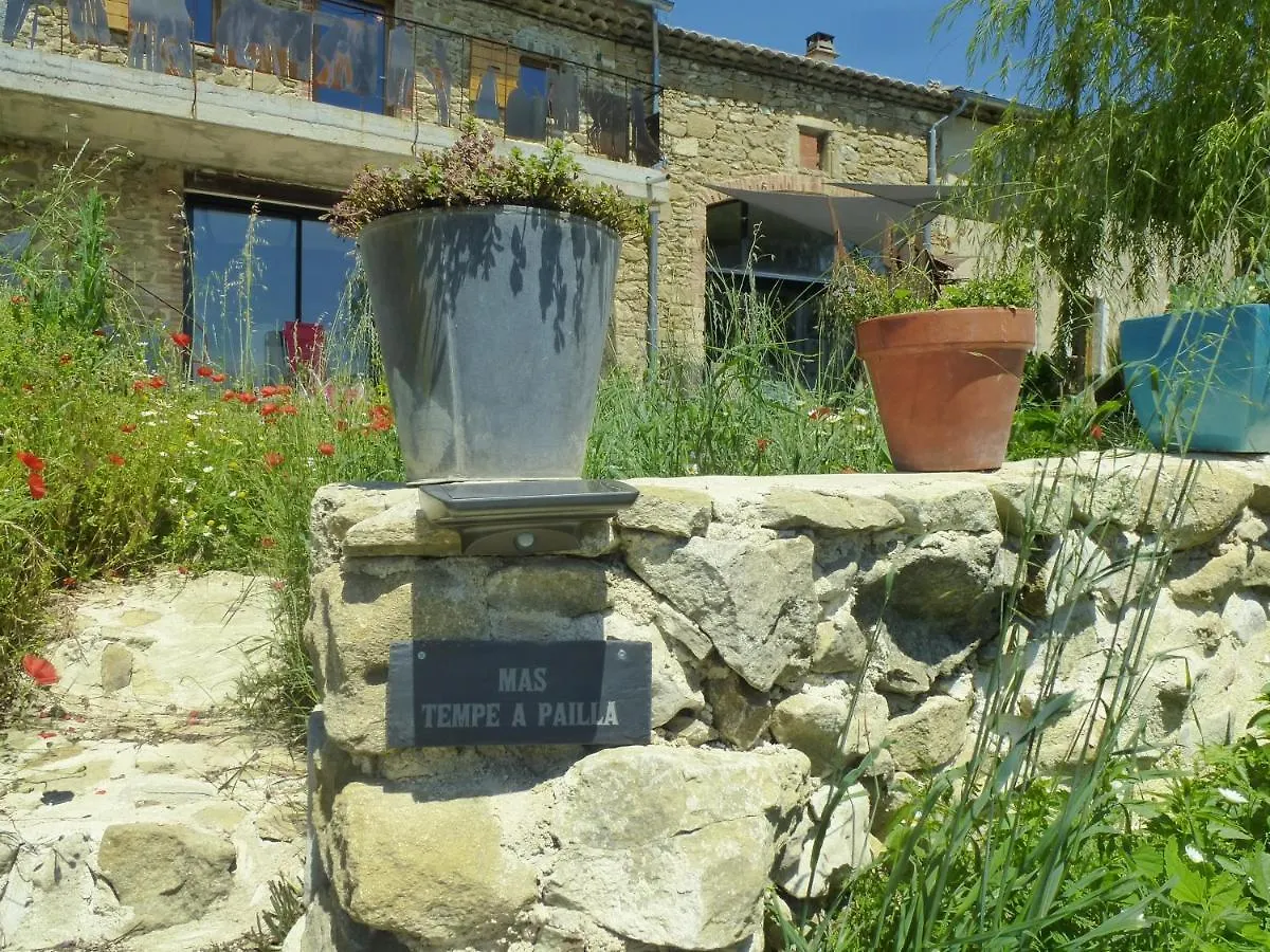 Tempepailla Bed & Breakfast Roynac France